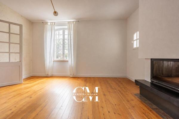 Maison en pierre plain pieds 175 m² Le Bouscat Centre, jardin, piscine, double garage