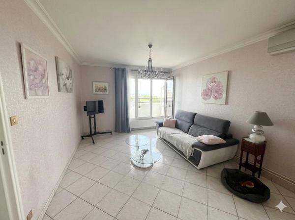 Appartement à vendre 145 800 € Tours 2 p 67 m² DPE D