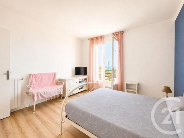 Appartement T3 à vendre  3 pièces - 99,42 m 2   BASTIA  - 202
