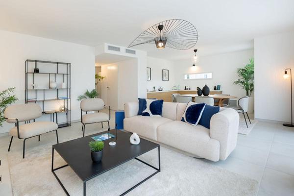 LA SEYNE SUR MER - T3 pièces de plus de 62 m² avec terrasse et stationnement privé