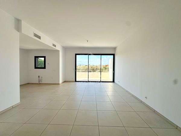 Appartement neuf 3 chambres - Double terrasse - Double garage sécurisé-  avec vue mer et Canigou à Perpignan - Dernier étage, grand standing