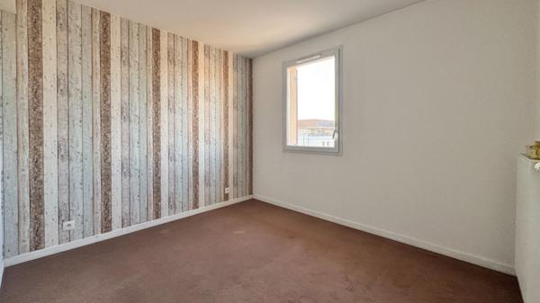 Appartement Saint Pierre Du Perray 3 pièce(s) 61.5 m2 - DPE C - 2 PLACES DE PARKINGS