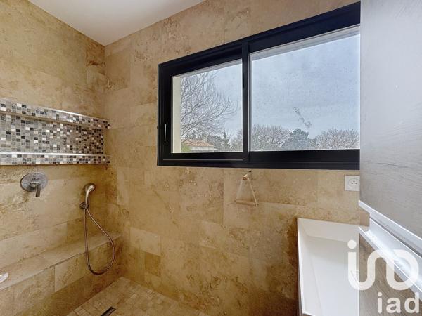 Maison à vendre 5 pièces 163 m² Rochefort-du-Gard