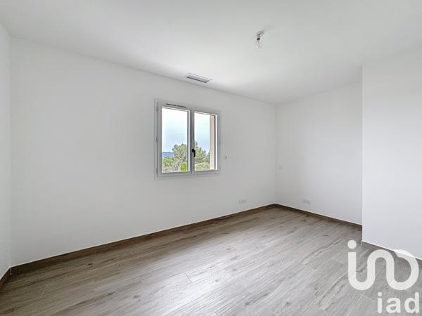 Maison à vendre 5 pièces 163 m² Rochefort-du-Gard