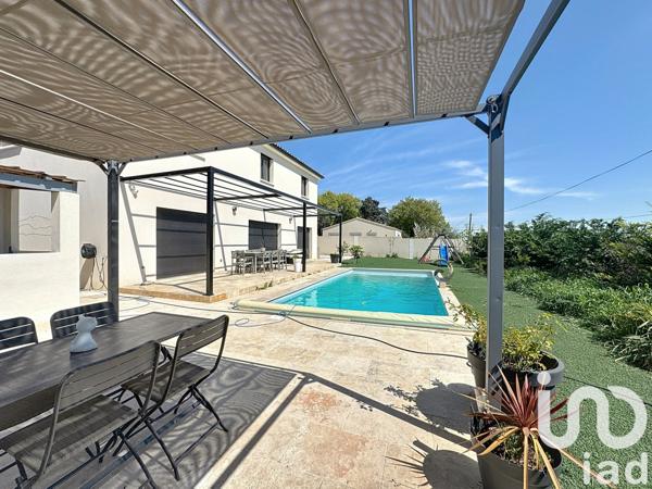 Maison à vendre 5 pièces 163 m² Rochefort-du-Gard