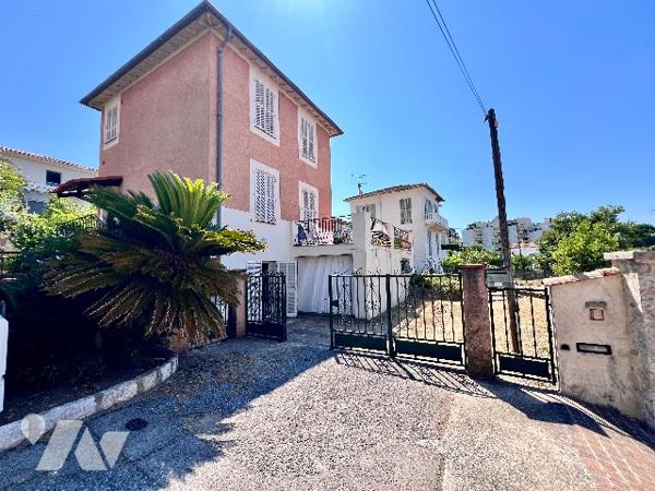 NICE OUEST SAINTE MARGUERITE MAISON 90 m² VIAGER OCCUPE