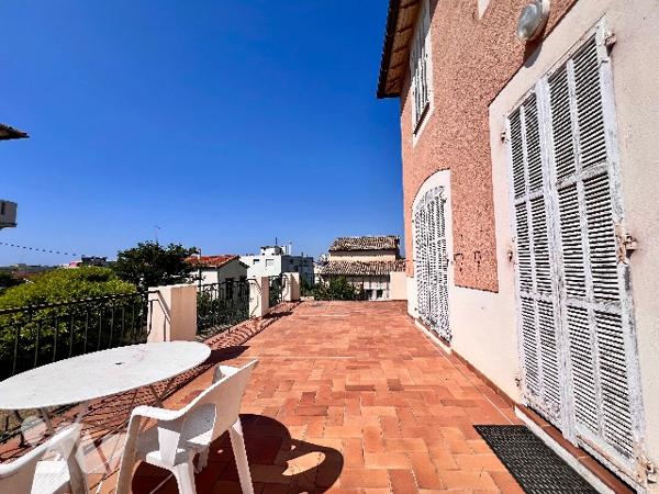 NICE OUEST SAINTE MARGUERITE MAISON 90 m² VIAGER OCCUPE