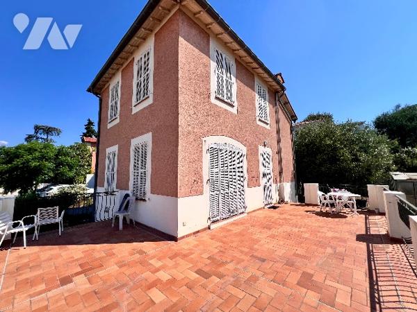 NICE OUEST SAINTE MARGUERITE MAISON 90 m² VIAGER OCCUPE