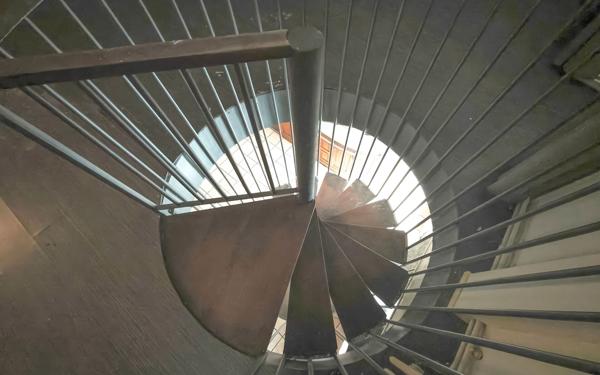 Immeuble à vendre    15 pièces • 320 m2 Aurillac