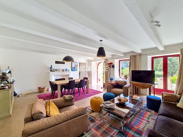 Maison de charme en pierre rénovée -180 m² -Terrain 1 364 m² - Rive gauche de la Rance