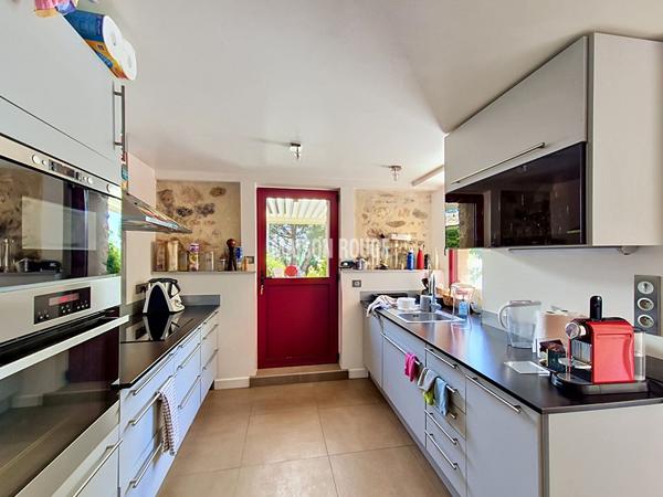 Maison de charme en pierre rénovée -180 m² -Terrain 1 364 m² - Rive gauche de la Rance