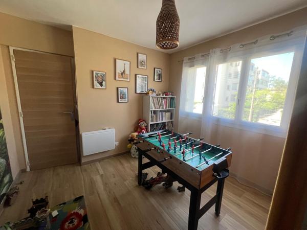 LE PRADET – Superbe T4 de 86 m² entièrement rénové avec des prestations de qualité