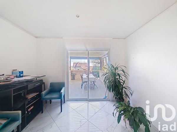 Maison 4 pièces de 130 m² à Combs-la-Ville (77380)