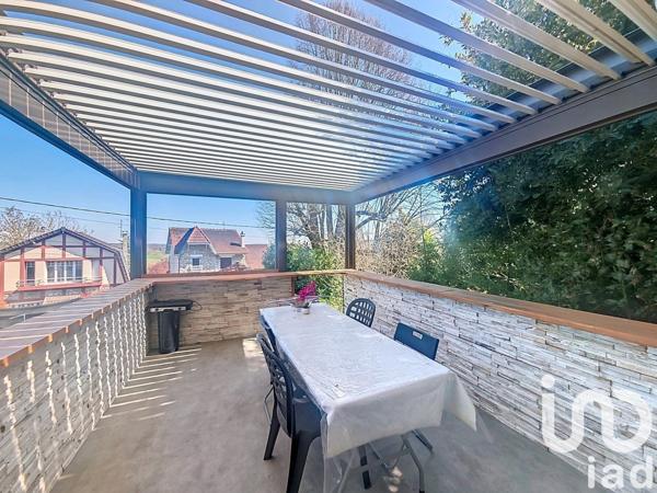 Maison 4 pièces de 130 m² à Combs-la-Ville (77380)