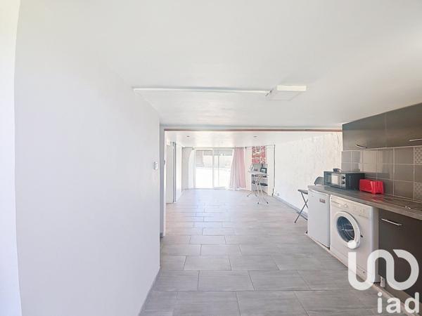 Maison 4 pièces de 130 m² à Combs-la-Ville (77380)