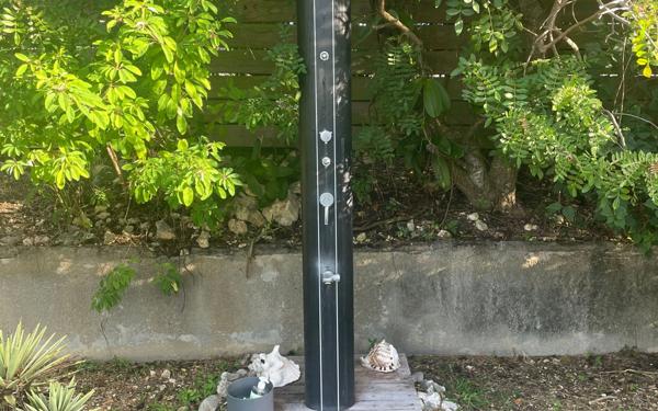 Maison à vendre    5 pièces • 141 m2 Sainte-Anne