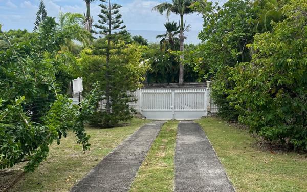 Maison à vendre    5 pièces • 141 m2 Sainte-Anne