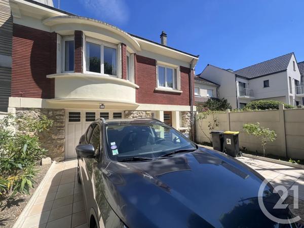 Maison à vendre  5 pièces - 119 m 2   LA VARENNE ST HILAIRE  - 94