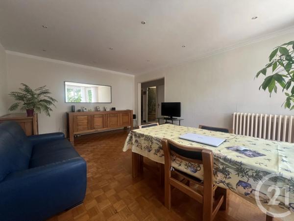 Maison à vendre  5 pièces - 119 m 2   LA VARENNE ST HILAIRE  - 94
