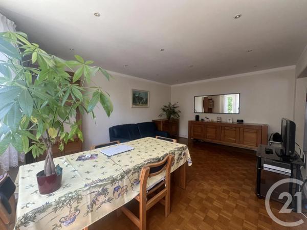 Maison à vendre  5 pièces - 119 m 2   LA VARENNE ST HILAIRE  - 94