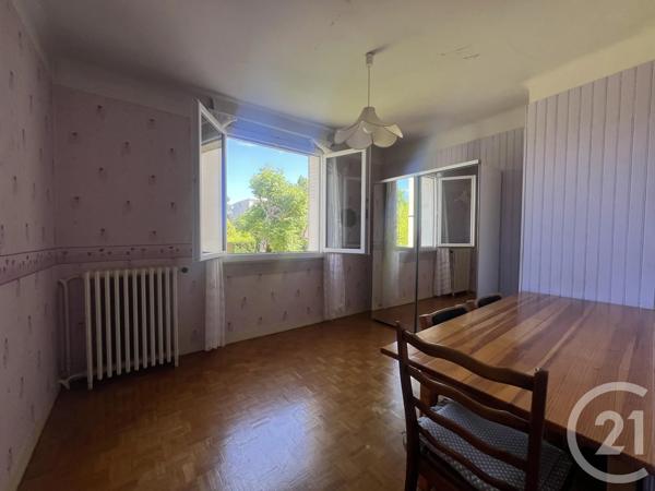 Maison à vendre  5 pièces - 119 m 2   LA VARENNE ST HILAIRE  - 94