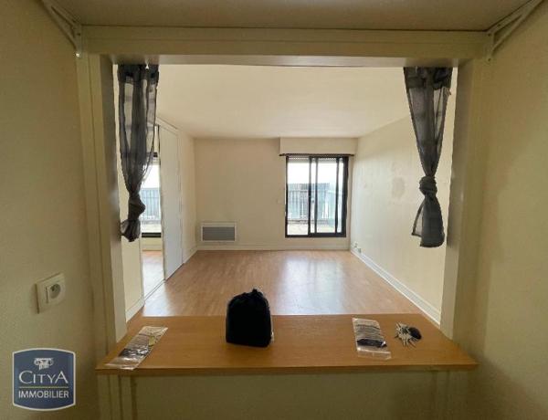 Appartement à louer 2 pièces 42.83m²