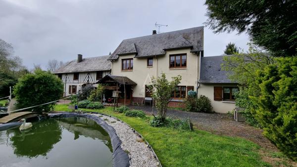 Ancien hôtel-restaurant de 325 m²  Fort potentiel commercial