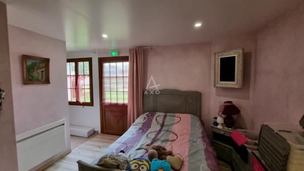 Ancien hôtel-restaurant de 325 m²  Fort potentiel commercial