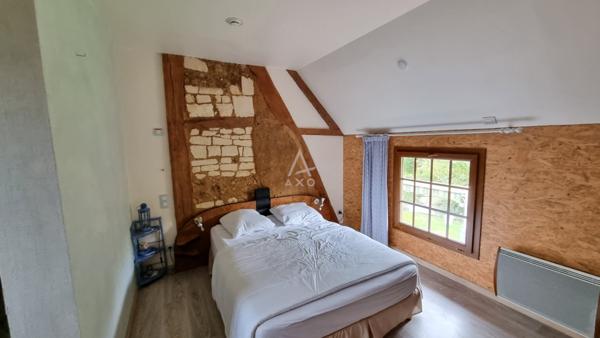 Ancien hôtel-restaurant de 325 m²  Fort potentiel commercial