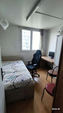Vente
                Appartement78 m² - 5 Pièces -
                    VITRY SUR SEINE (94400)