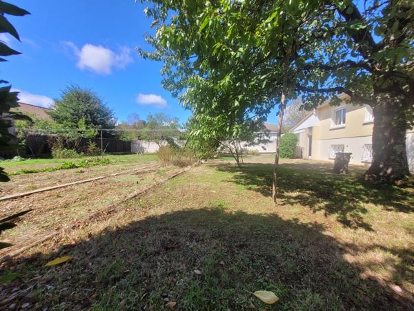 MAISON 7 PIÈCES,  136 M2, FONTAINE LE COMTE.
