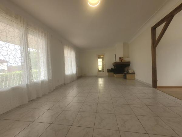 MAISON 7 PIÈCES,  136 M2, FONTAINE LE COMTE.