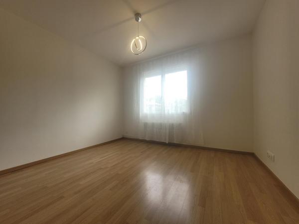 MAISON 7 PIÈCES,  136 M2, FONTAINE LE COMTE.
