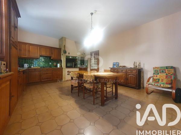 Maison à vendre 11 pièces 288 m² Montredon-des-Corbières