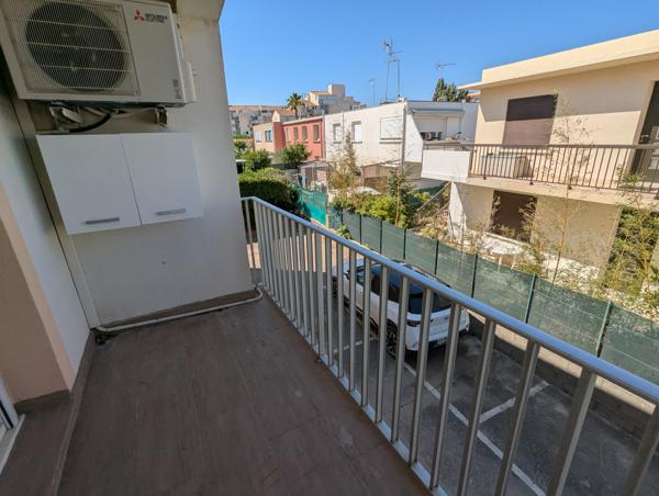 Appartement à rénover avec beau potentiel, quartier calme proche des plages Le Grau-du-Roi (30240)