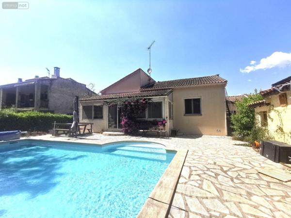 Maison à vendre à Saint-Martin-de-Crau dans les Bouches-du-Rhône (13310), ref : 075/176   
Le Petit Saint Martin