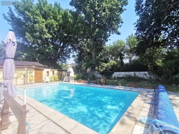 Maison à vendre à Saint-Martin-de-Crau dans les Bouches-du-Rhône (13310), ref : 075/176   
Le Petit Saint Martin