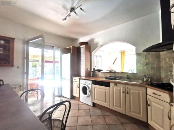 Maison à vendre à Saint-Martin-de-Crau dans les Bouches-du-Rhône (13310), ref : 075/176   
Le Petit Saint Martin