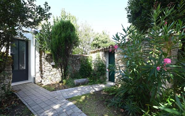 Maison à vendre    4 pièces •  Les Portes-en-Ré