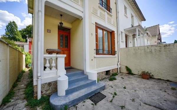 Maison à vendre    3 pièces • 51,86 m2 Sèvres