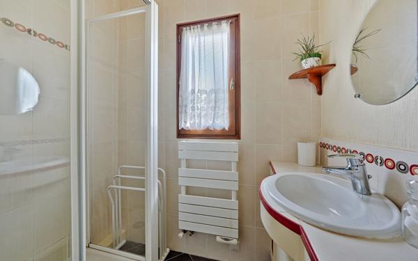 Maison à vendre    3 pièces • 51,86 m2 Sèvres