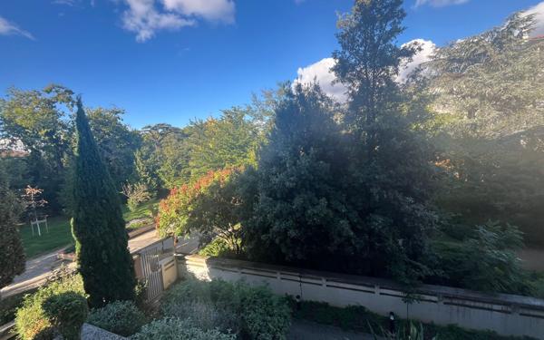 Appartement à vendre    3 pièces • 82 m2 Toulouse