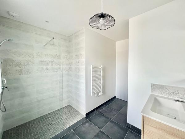 Maison Neuve Longeville Sur Mer 4 pièce(s)