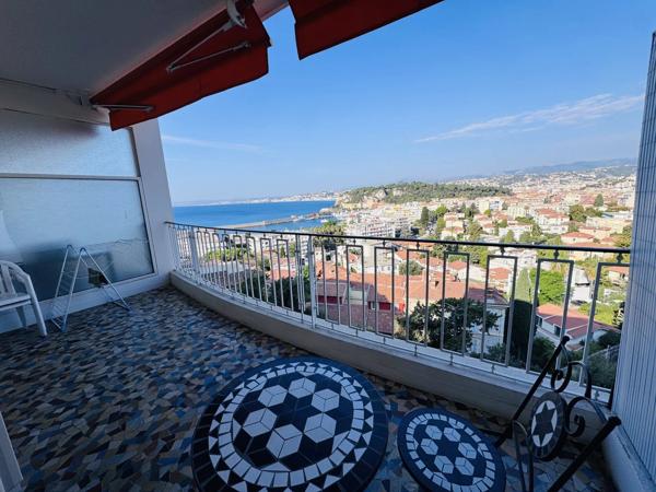 Location                                                      Appartement
                        
                     1 pièces                      38 m2                     à Nice