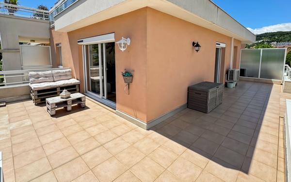 Appartement à vendre    2 pièces • 47,11 m2 Vallauris