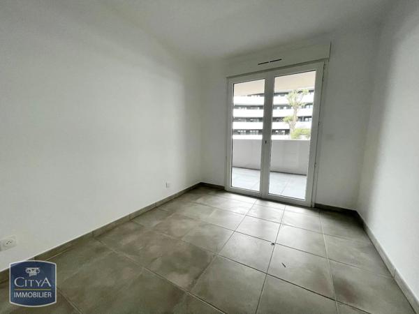Appartement à louer 3 pièces 60.8m² Agde (34300)