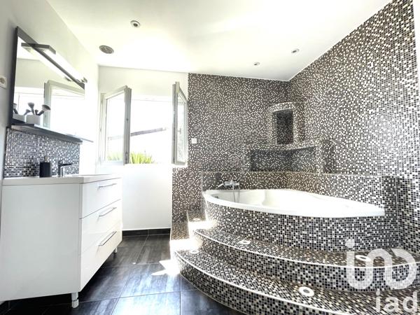 Maison à vendre 5 pièces 168 m² Crosne