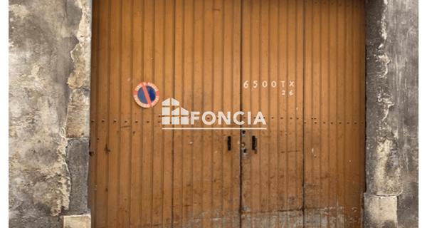 Location Parking 30 m² - Montélimar 26200