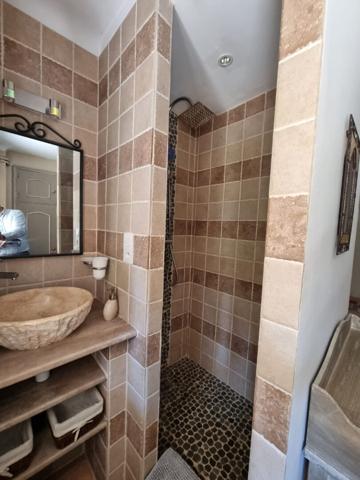 Maison Carpentras 20 pièce(s) 650 m2