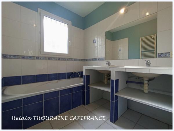 à vendre 🏡 Pavillon de plain-pied de 96,92 m² sur terrain clos de 700 m² –5 pièces SAINT MAIXENT L'ECOLE (79)